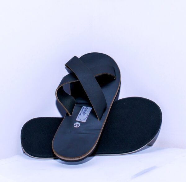 Crossover Craft Sandals - Image 2